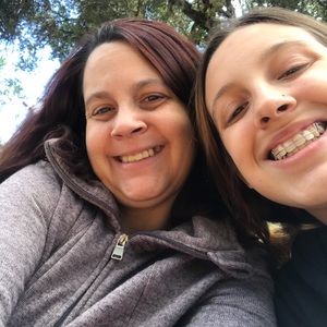 Meet your Posher, Dana